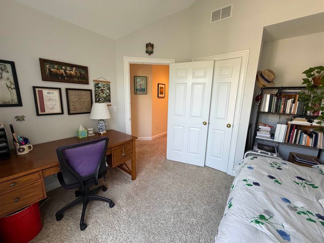 13 Lilac Lane, Newmarket, NH 03857
