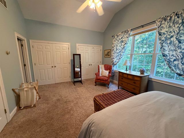 13 Lilac Lane, Newmarket, NH 03857
