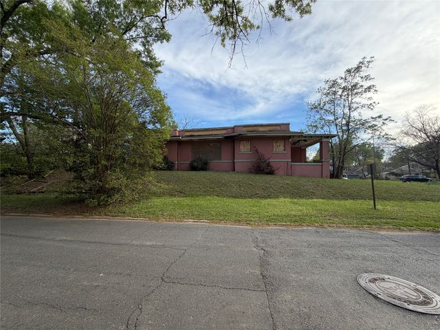 2503 Highland Avenue, Shreveport, LA 71104