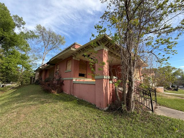 2503 Highland Avenue, Shreveport, LA 71104