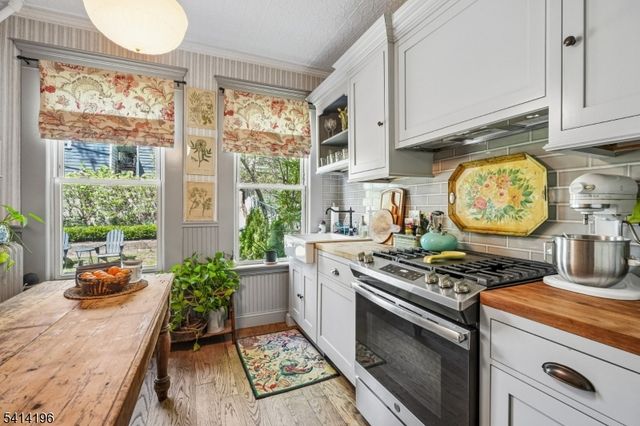 194 Hillside Ave, Glen Ridge Boro Twp., NJ 07028