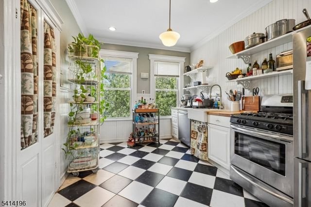 194 Hillside Ave, Glen Ridge Boro Twp., NJ 07028