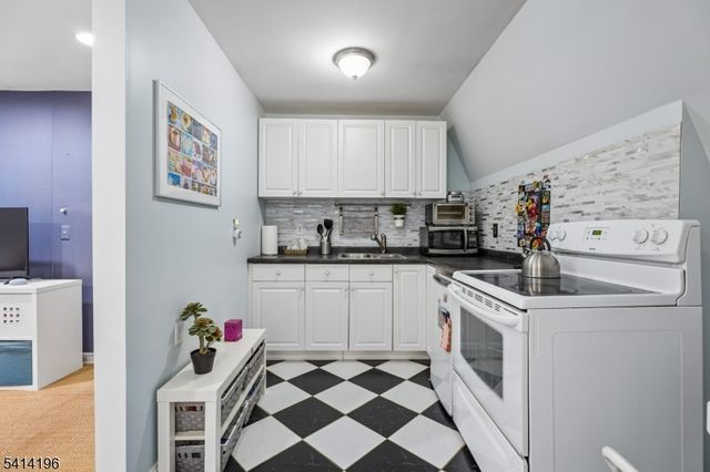 194 Hillside Ave, Glen Ridge Boro Twp., NJ 07028