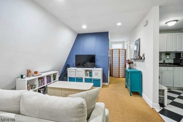 194 Hillside Ave, Glen Ridge Boro Twp., NJ 07028