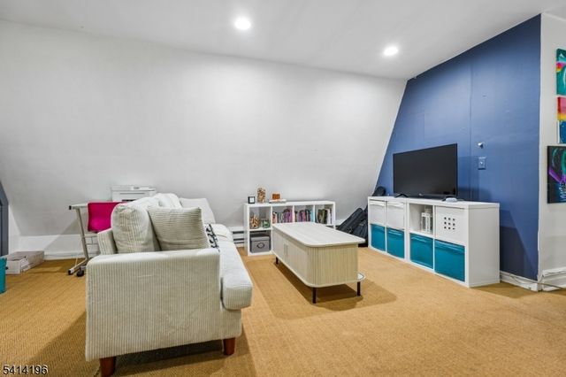 194 Hillside Ave, Glen Ridge Boro Twp., NJ 07028