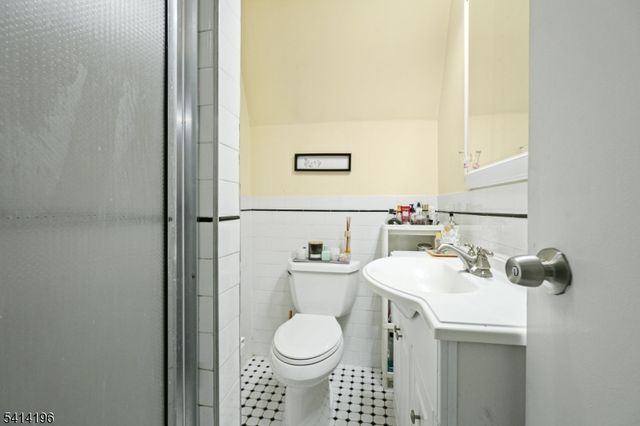 194 Hillside Ave, Glen Ridge Boro Twp., NJ 07028