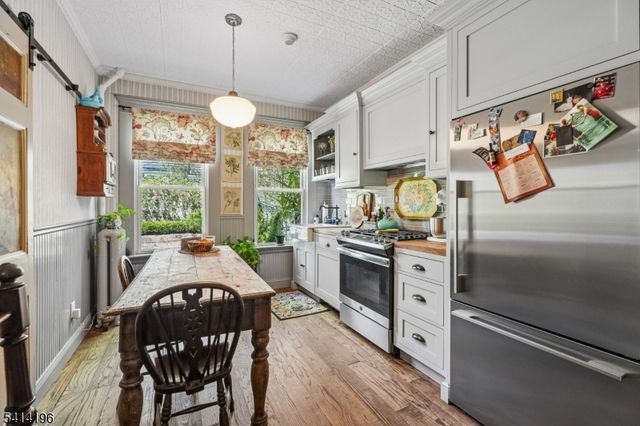 194 Hillside Ave, Glen Ridge Boro Twp., NJ 07028