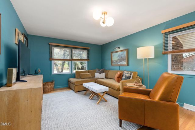 600 Tinkerbell Road, Chapel Hill, NC 27517