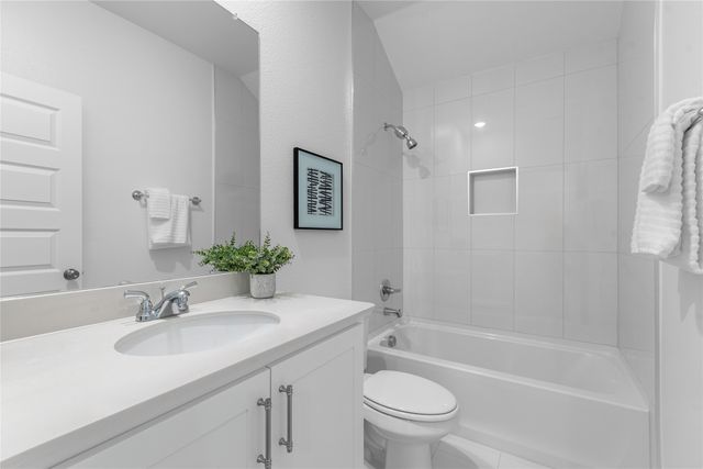 544 Hickory Ridge Drive, Van Alstyne, TX 75495