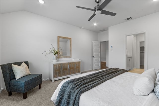 544 Hickory Ridge Drive, Van Alstyne, TX 75495