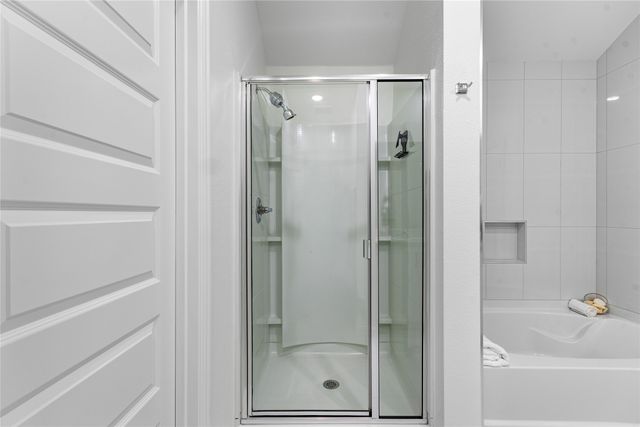 544 Hickory Ridge Drive, Van Alstyne, TX 75495