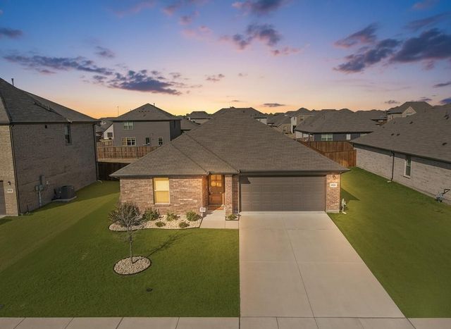 544 Hickory Ridge Drive, Van Alstyne, TX 75495