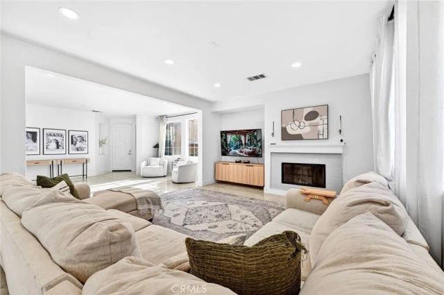 43901 Running Brook, Temecula, CA 92592