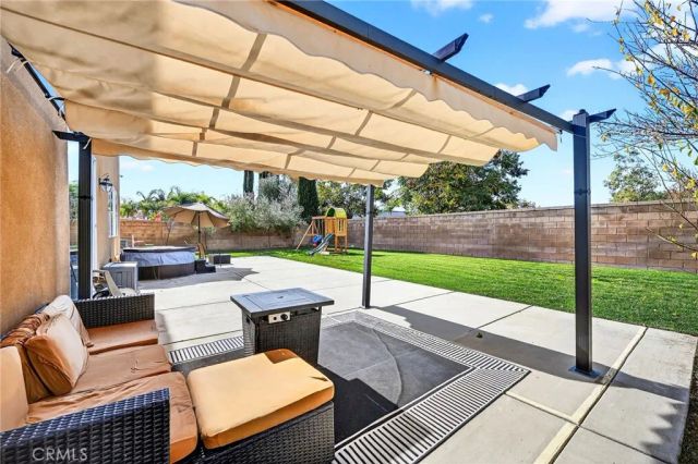 43901 Running Brook, Temecula, CA 92592