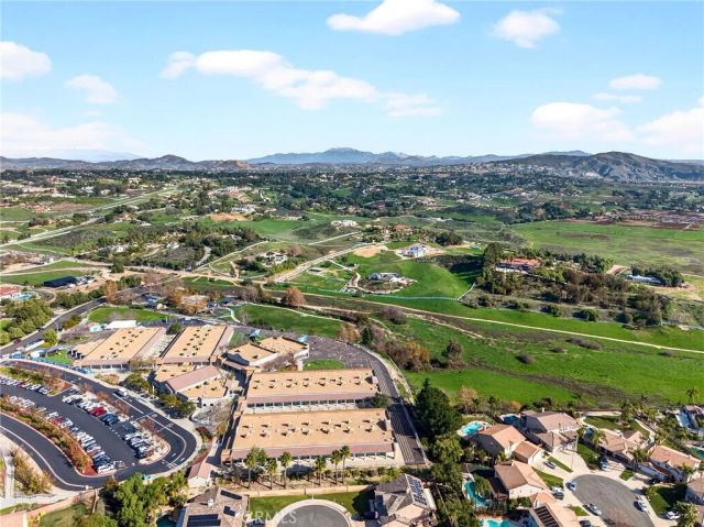43901 Running Brook, Temecula, CA 92592