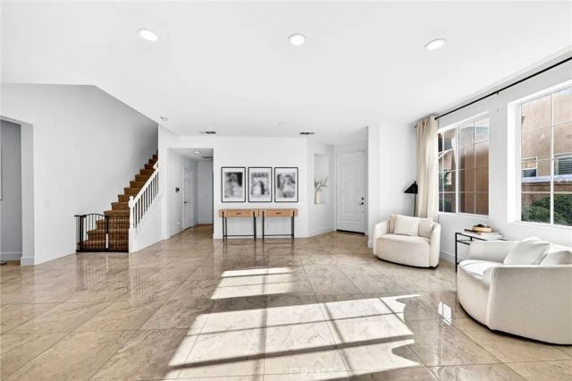 43901 Running Brook, Temecula, CA 92592