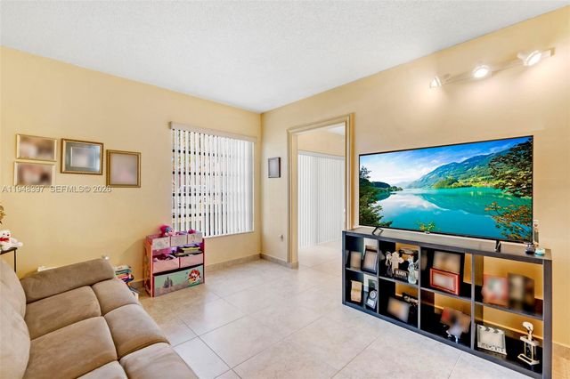 5900 SW 127th Ave 3101, Miami, FL 33183