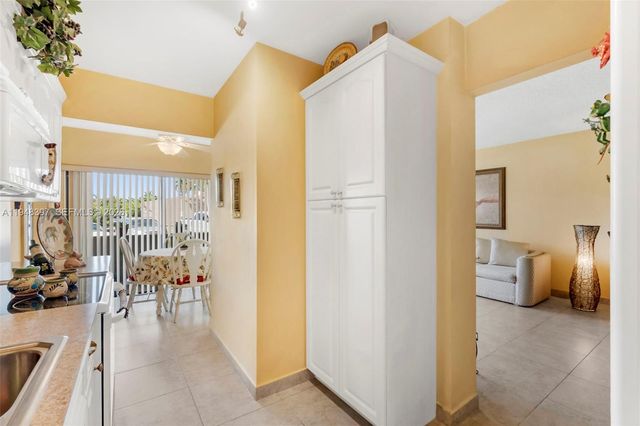 5900 SW 127th Ave 3101, Miami, FL 33183