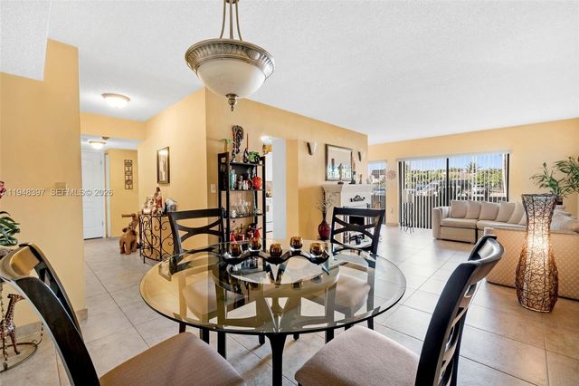 5900 SW 127th Ave 3101, Miami, FL 33183