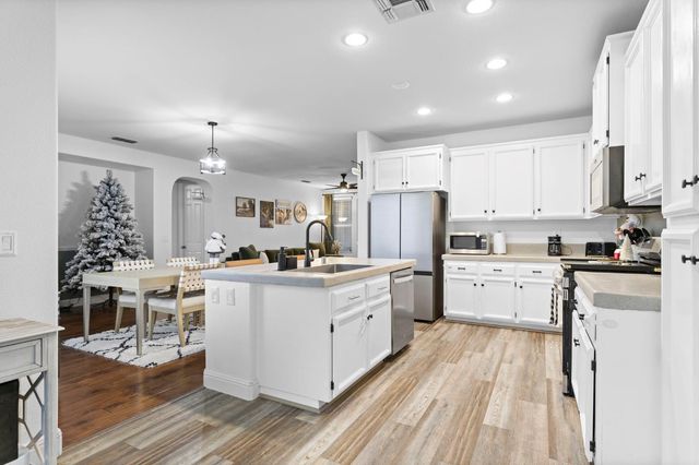 686 Davenport Way, Lincoln, CA 95648