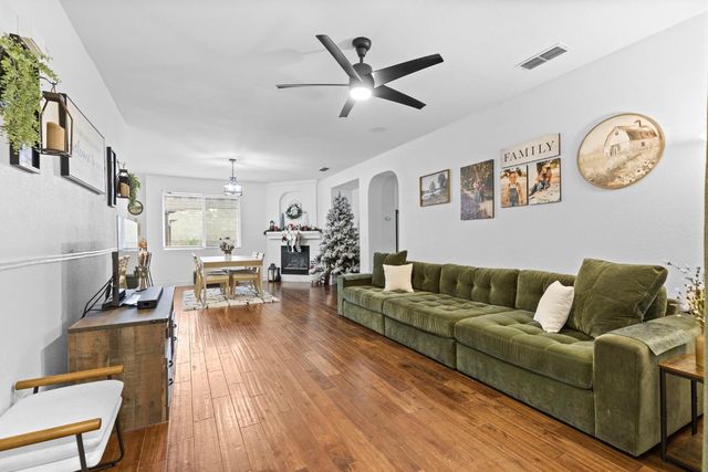 686 Davenport Way, Lincoln, CA 95648