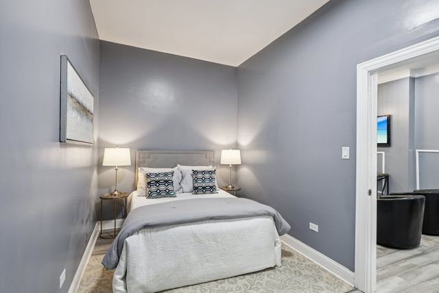 6748 S Wabash Avenue, Chicago, IL 60637