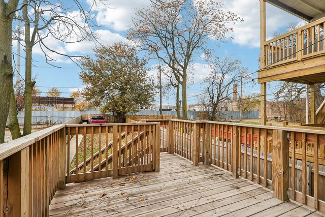 6748 S Wabash Avenue, Chicago, IL 60637