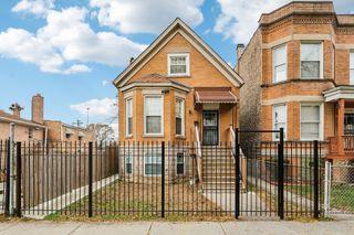 6748 S Wabash Avenue, Chicago, IL 60637