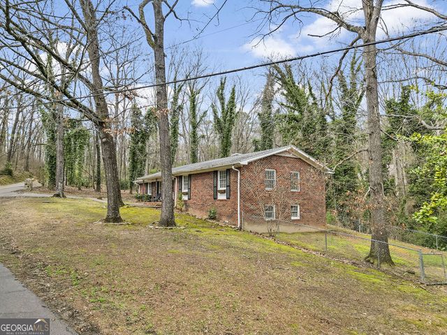 206 Hammond Drive, Summerville, GA 30747