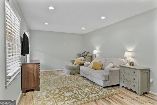 206 Hammond Drive, Summerville, GA 30747