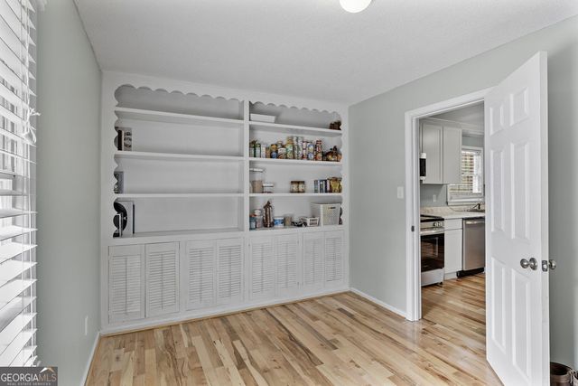 206 Hammond Drive, Summerville, GA 30747