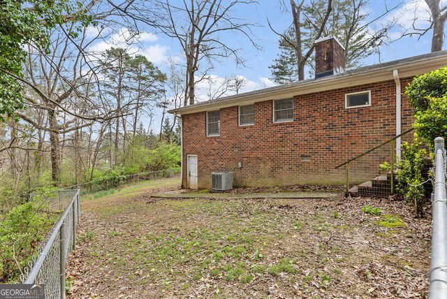 206 Hammond Drive, Summerville, GA 30747