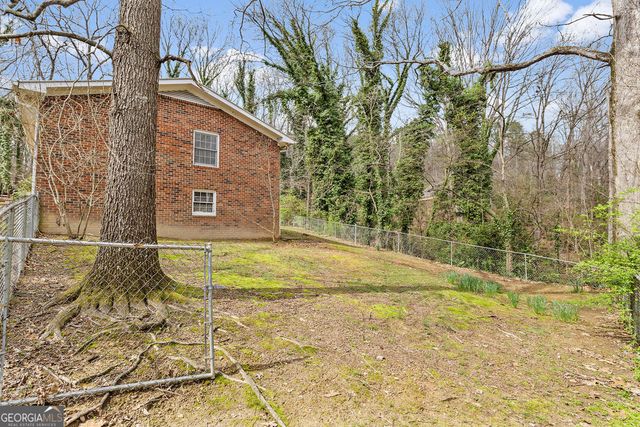 206 Hammond Drive, Summerville, GA 30747