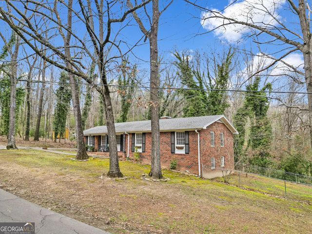 206 Hammond Drive, Summerville, GA 30747