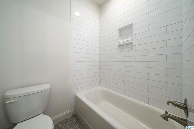 5747 DEERCREST COURT, Trussville, AL 35173