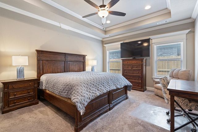 6006 W Buckeye Drive, Rogers, AR 72758