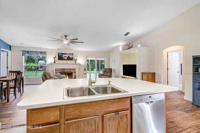 1345 Coventry Circle, Melbourne, FL 32904