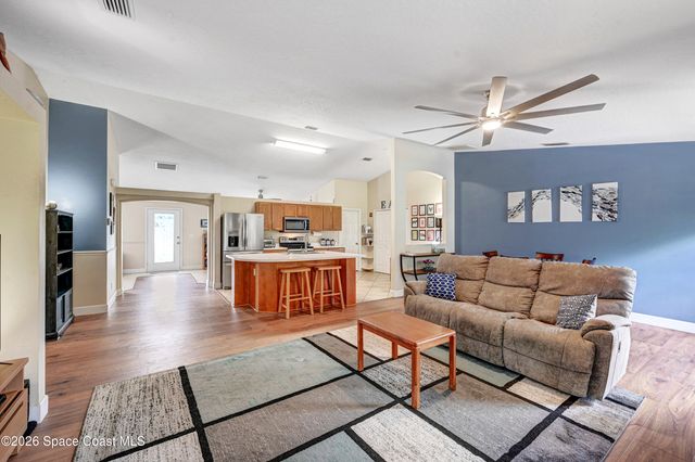 1345 Coventry Circle, Melbourne, FL 32904