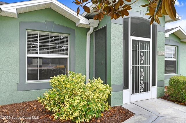 1345 Coventry Circle, Melbourne, FL 32904