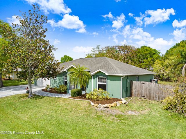 1345 Coventry Circle, Melbourne, FL 32904
