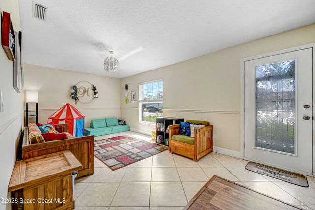1345 Coventry Circle, Melbourne, FL 32904