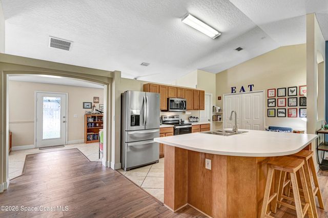 1345 Coventry Circle, Melbourne, FL 32904