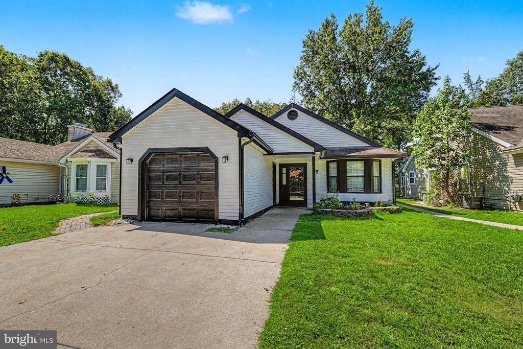 720 OSPREY CT, GALLOWAY, NJ 08205 — exterior