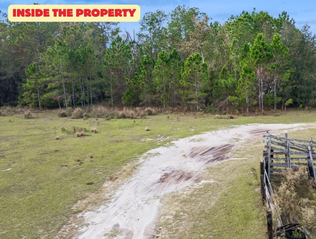 Image 2 of property listing at COMMONWEALTH AVENUE, Polk City, FL 33868