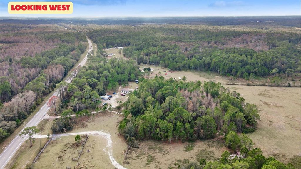 Image 24 of property listing at COMMONWEALTH AVENUE, Polk City, FL 33868