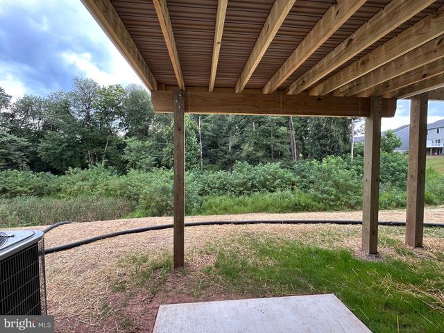 126 MAGNOLIA DR, Middletown, PA 17057