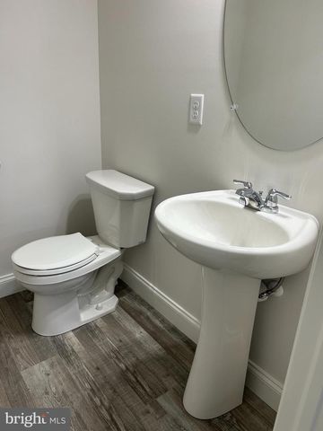 126 MAGNOLIA DR, Middletown, PA 17057