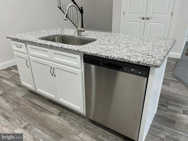 126 MAGNOLIA DR, Middletown, PA 17057