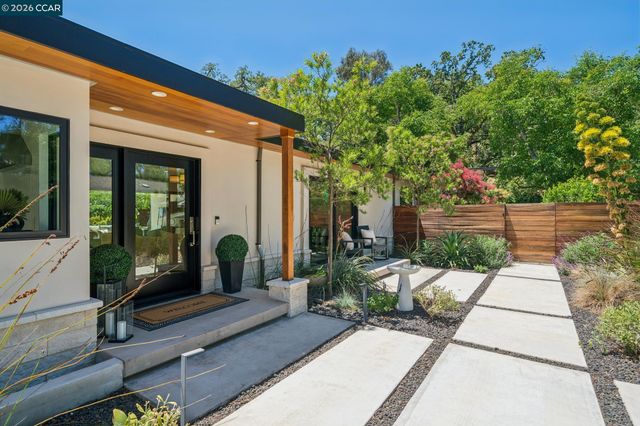 3646 Happy Valley Rd, Lafayette, CA 94549