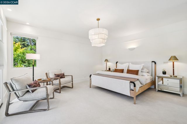 3646 Happy Valley Rd, Lafayette, CA 94549